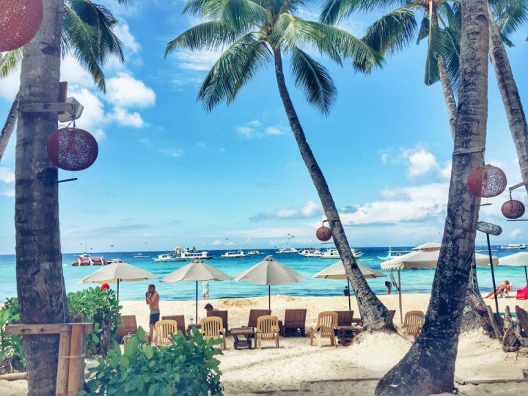 10621083_10154084640090757_488321923_n