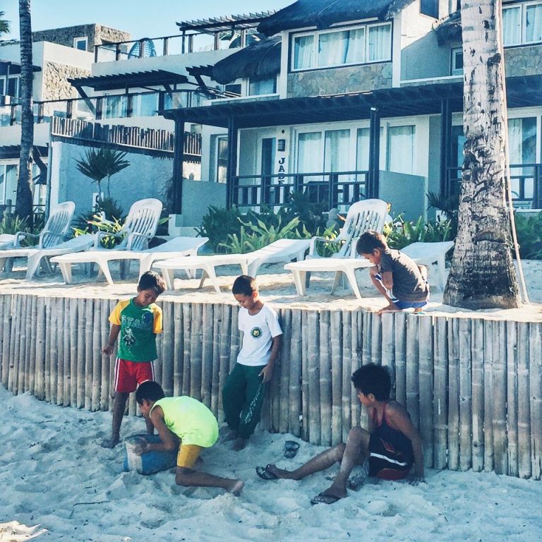 12736093_10154086921805757_1577212585_n