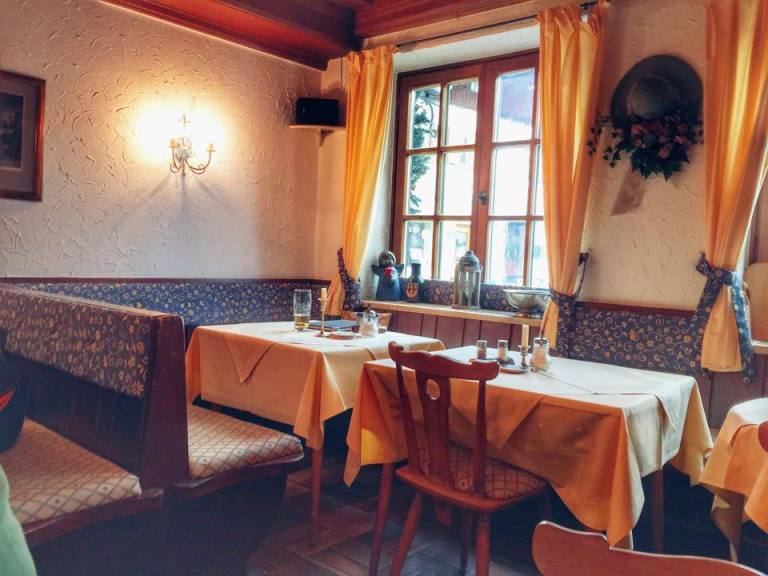 12822237_10154130571880757_854386902_n