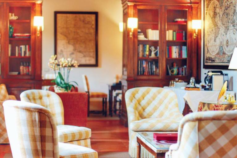 Castello Banfi Il Borgo 10