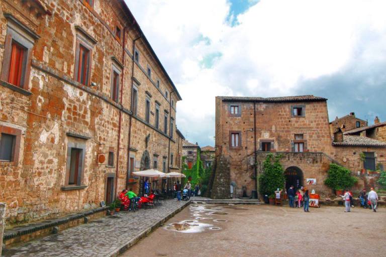 Civita di Bagnoregio 24