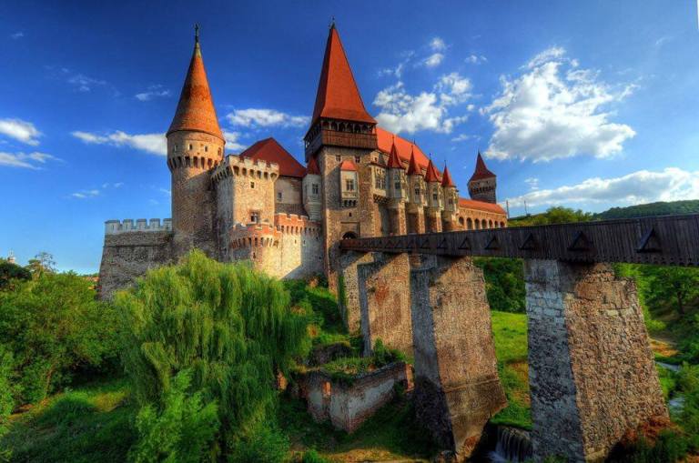 Castelul Corvinilor2