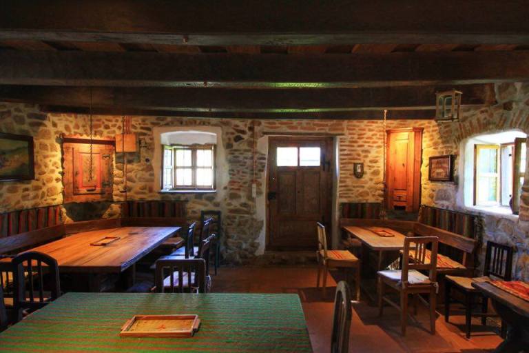 Count Kalnoky Guesthouse Miclosoara Romania 26