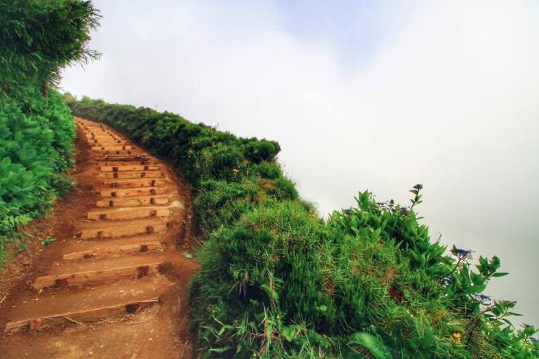 Azores Sao Miguel Miradouro da Grota de Inferno 3