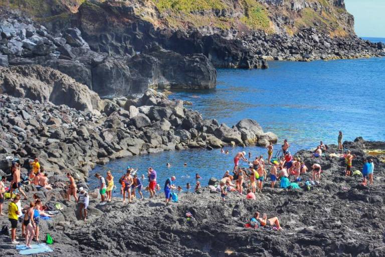 ferraria-azores-sao-miguel