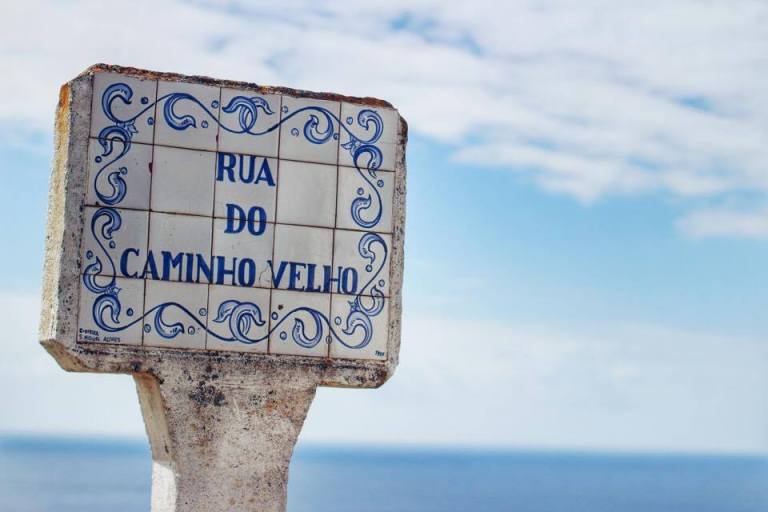 mosteiros-azores-sao-miguel-rua-de-caminho-velho