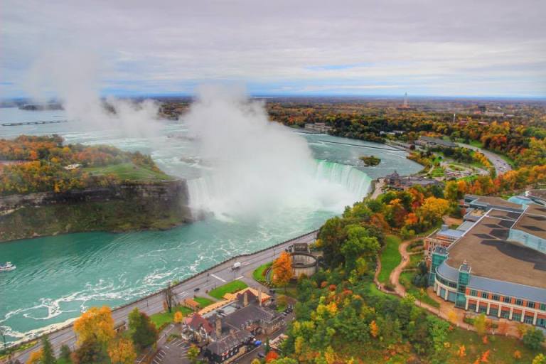 niagara-falls_leaf-peeping
