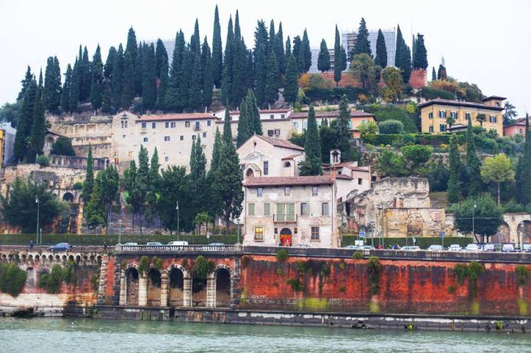 verona_ponte-pietra-6