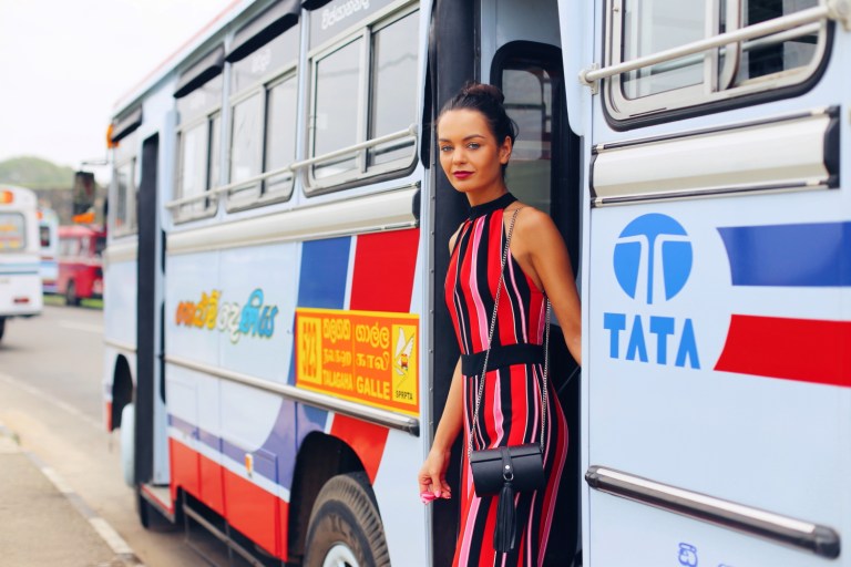 galle_sri-lanka_bus-station_1_p1