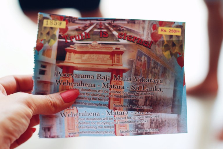 weherahena-temple_prinlume1