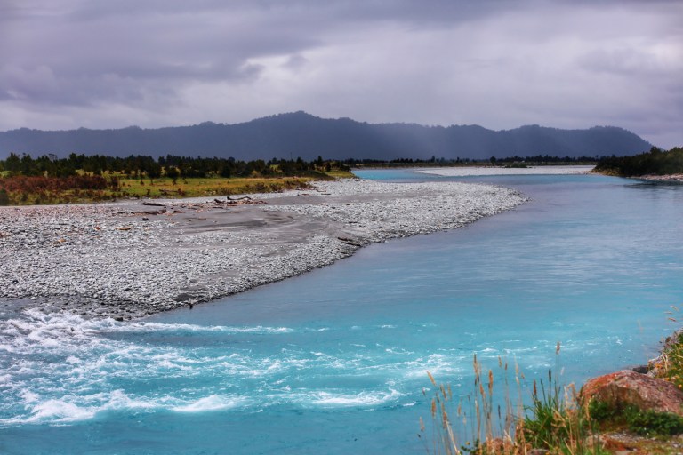 New Zealand_blue lakes_1