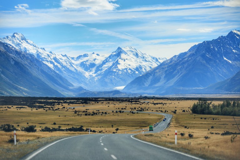 On the way to Hooker Valley_10