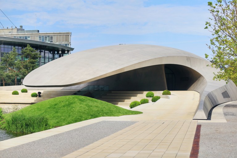 Wolfsburg_Autostadt_Germany_1