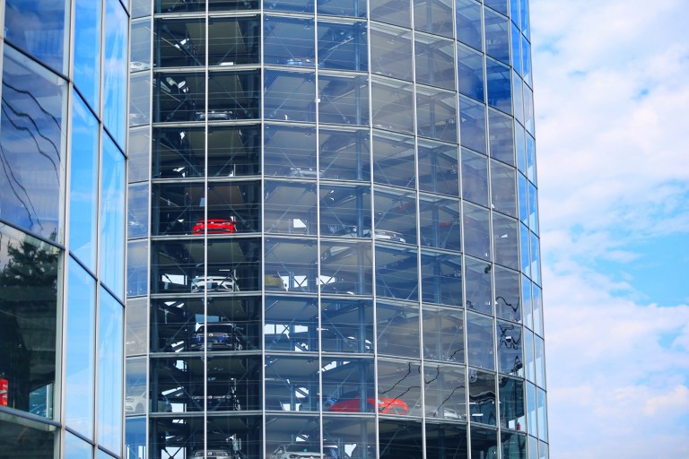 Wolfsburg_Autostadt_Germany_15