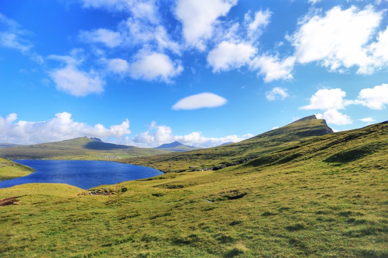 Hike_Sorvagsvatn Lake_Vagar_Faroe Islands_11