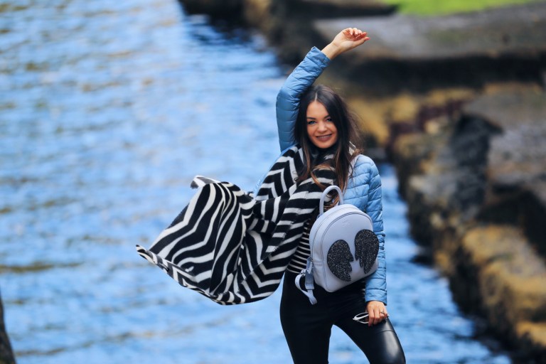 Yvy in faroe Islands_Gjogv_2