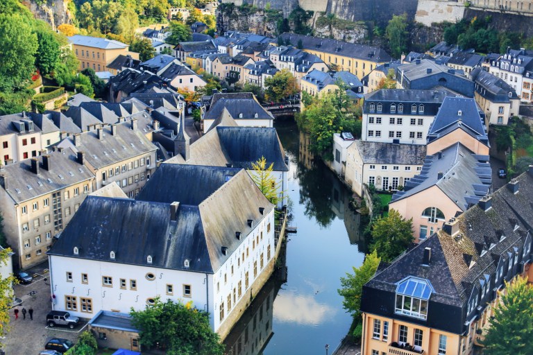 Luxembourg City_Corniche_12