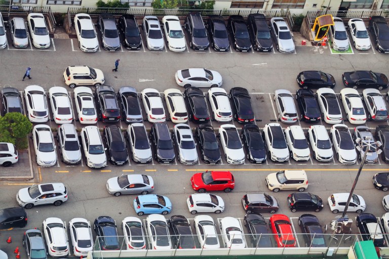 South Korean Cars_All White Black Grey or Silver_2