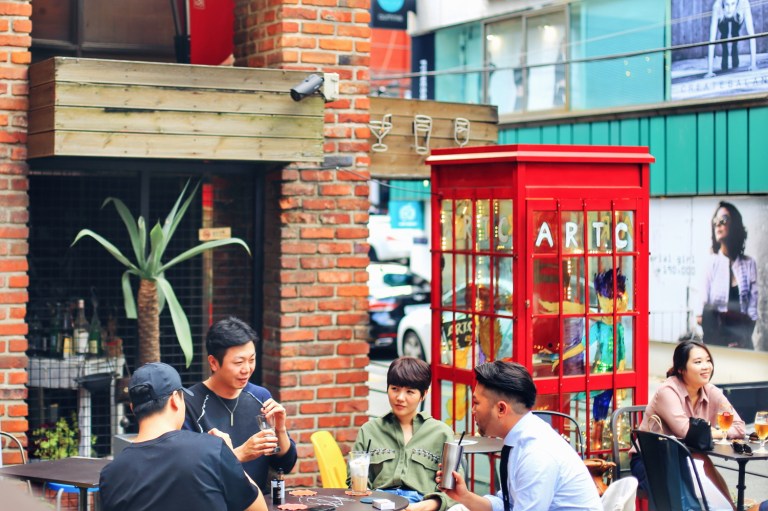 Garosu-gil Seoul South Korea_5