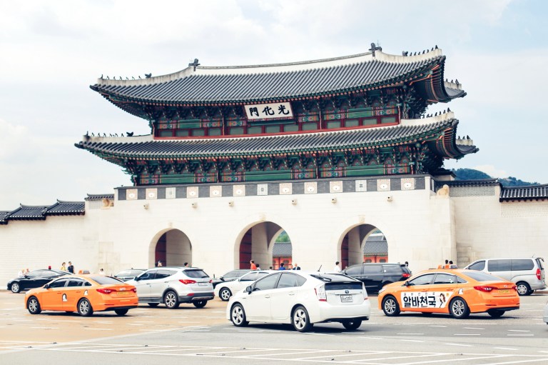 Gyeongbokgung Palace_Seoul_South Korea_1