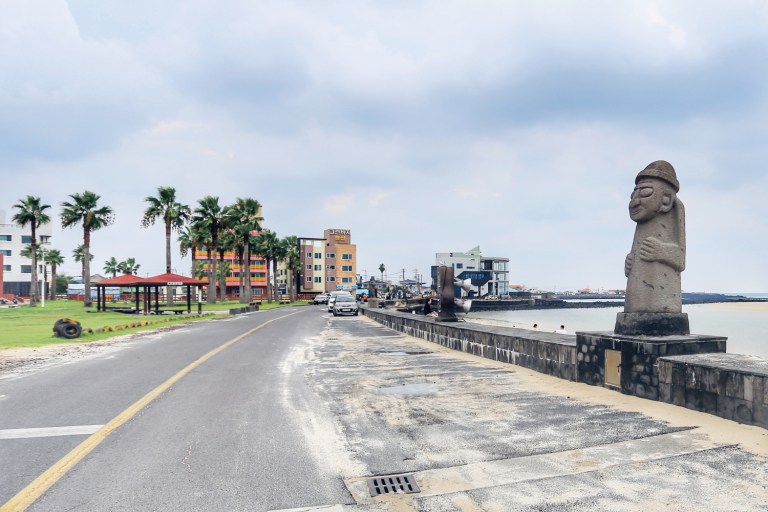 Hyeopjae Beach_Jeju Island_South Korea_5