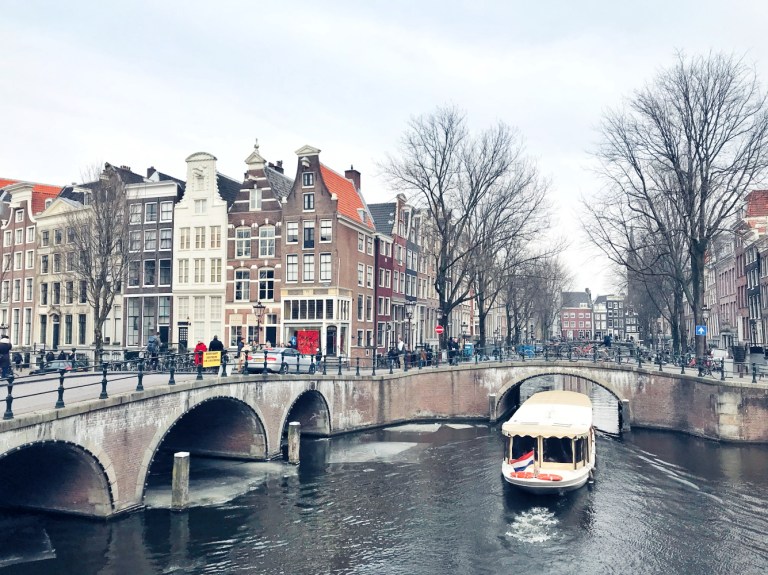 Amsterdam Frozen Canals_4