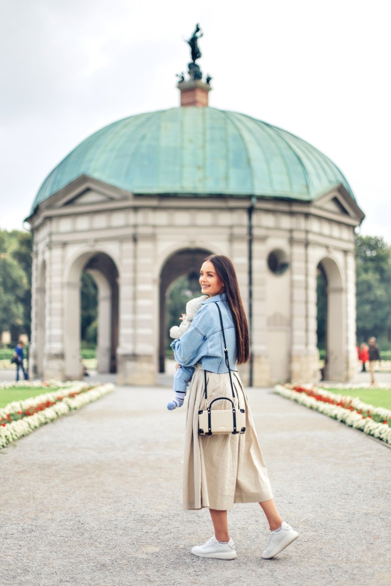Hofgarten_Munich_Germany_2