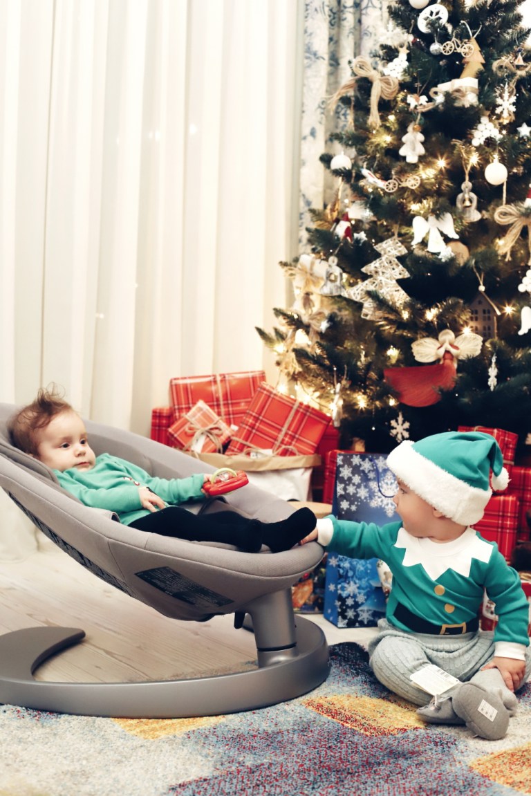 First Christmas in Three_6