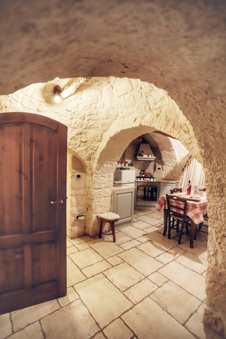 interior_trulliilcastagno_puglia_3