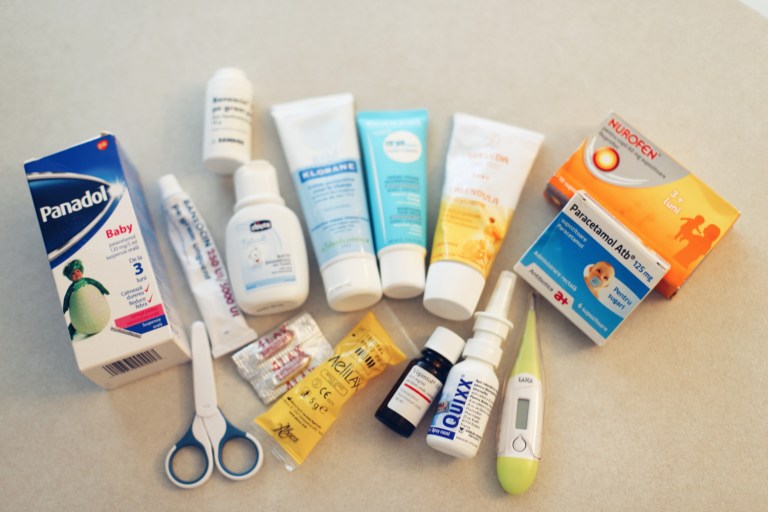 Lufthansa_Baby Suitcase_6