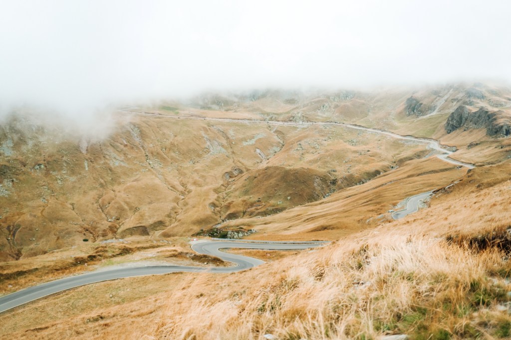 This image has an empty alt attribute; its file name is 30_camper-trip_59.jpg