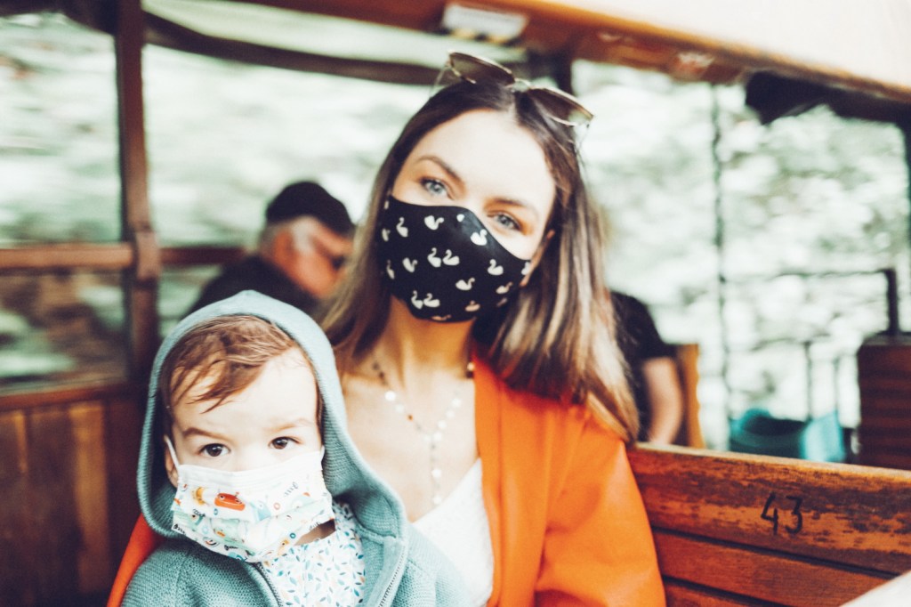 This image has an empty alt attribute; its file name is 56_camper-trip_94.jpg